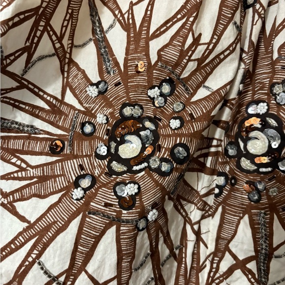 100% Silk Sunburst Sleeveless Dress. Sunburst Design with Embellishments. - Picture 7 of 16